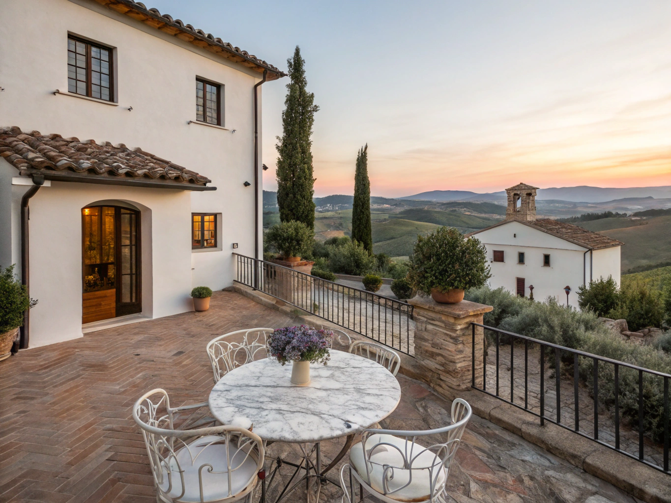 A tranquil stone corner and sunny terrace in Castelmuzio